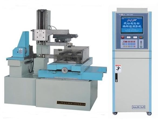 Volle automatische EDM-Schneidemaschine/-ausrüstung mit 70mm U.V Achse